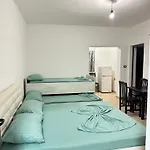 Hotel Aleksi Velipoje 3* Velipojë