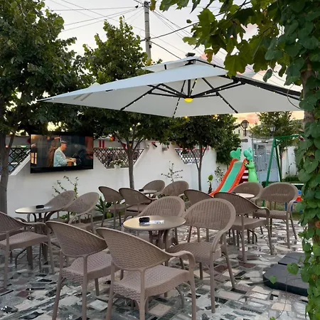 Aleksi Hotel 3*